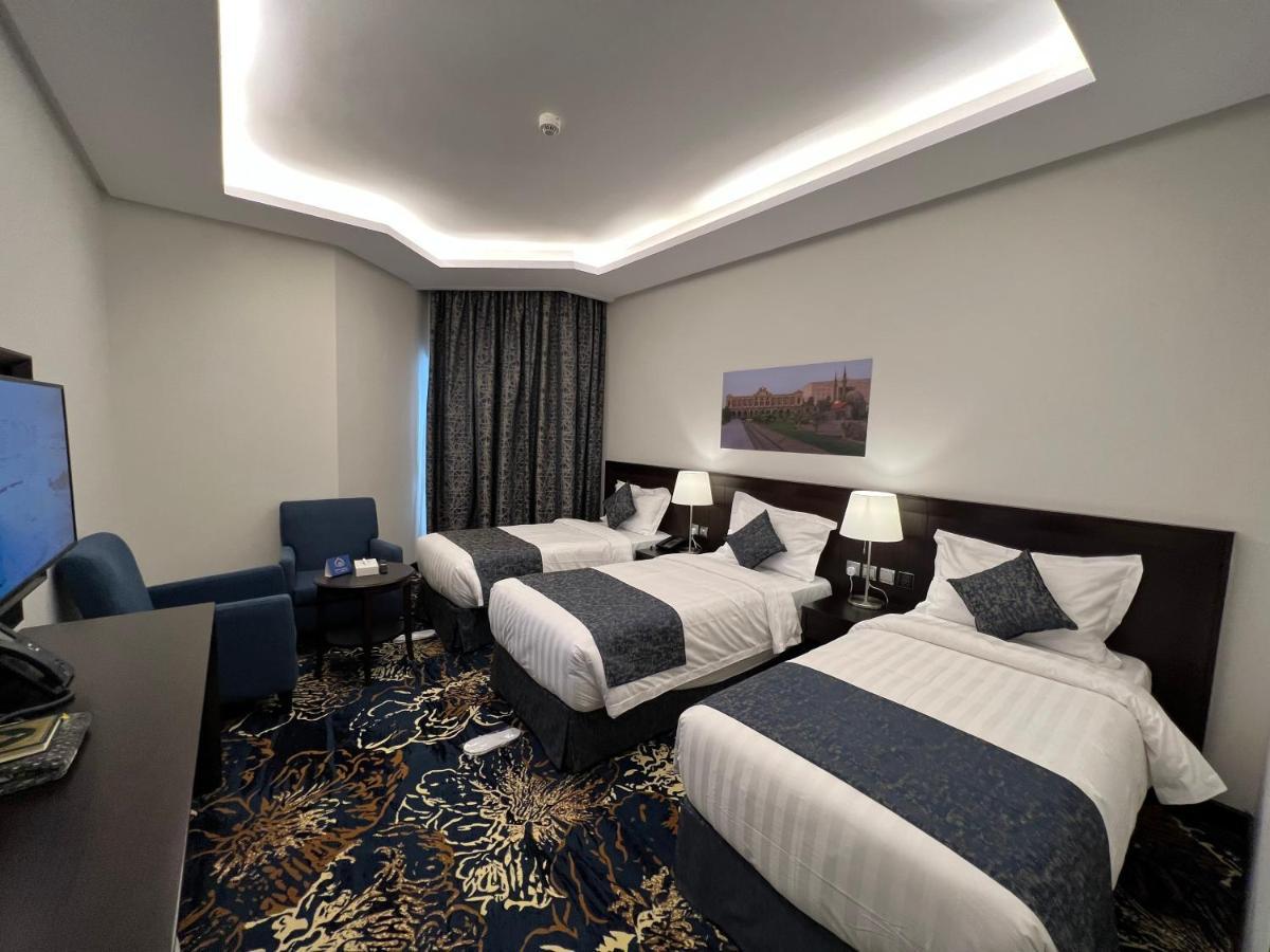 Zaha Taiba Hotel Medina Exterior photo