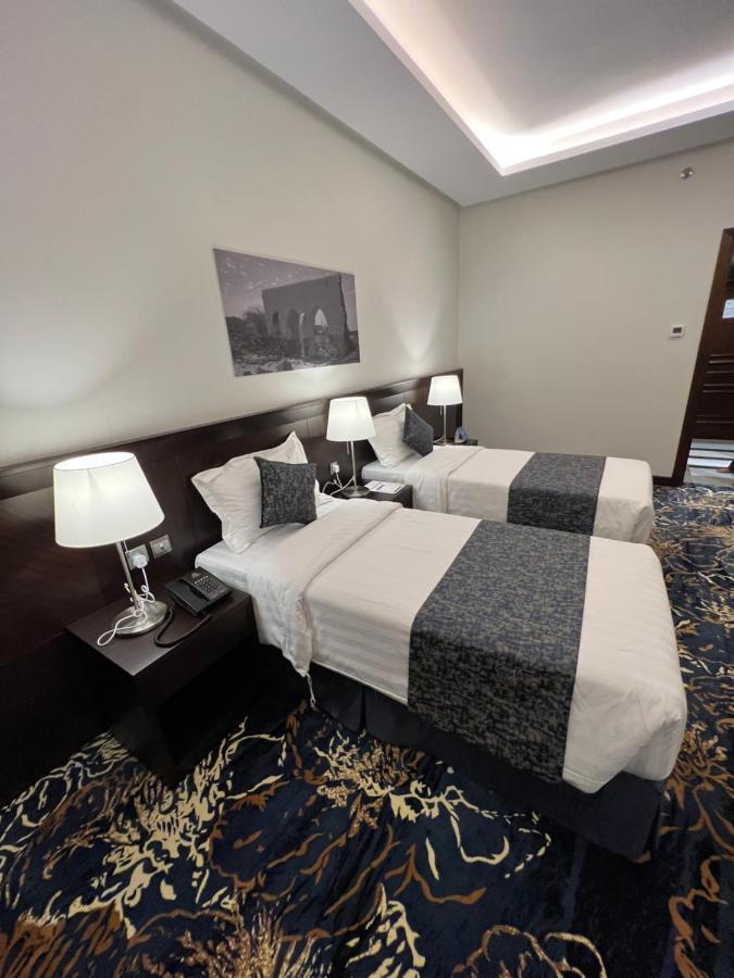 Zaha Taiba Hotel Medina Exterior photo