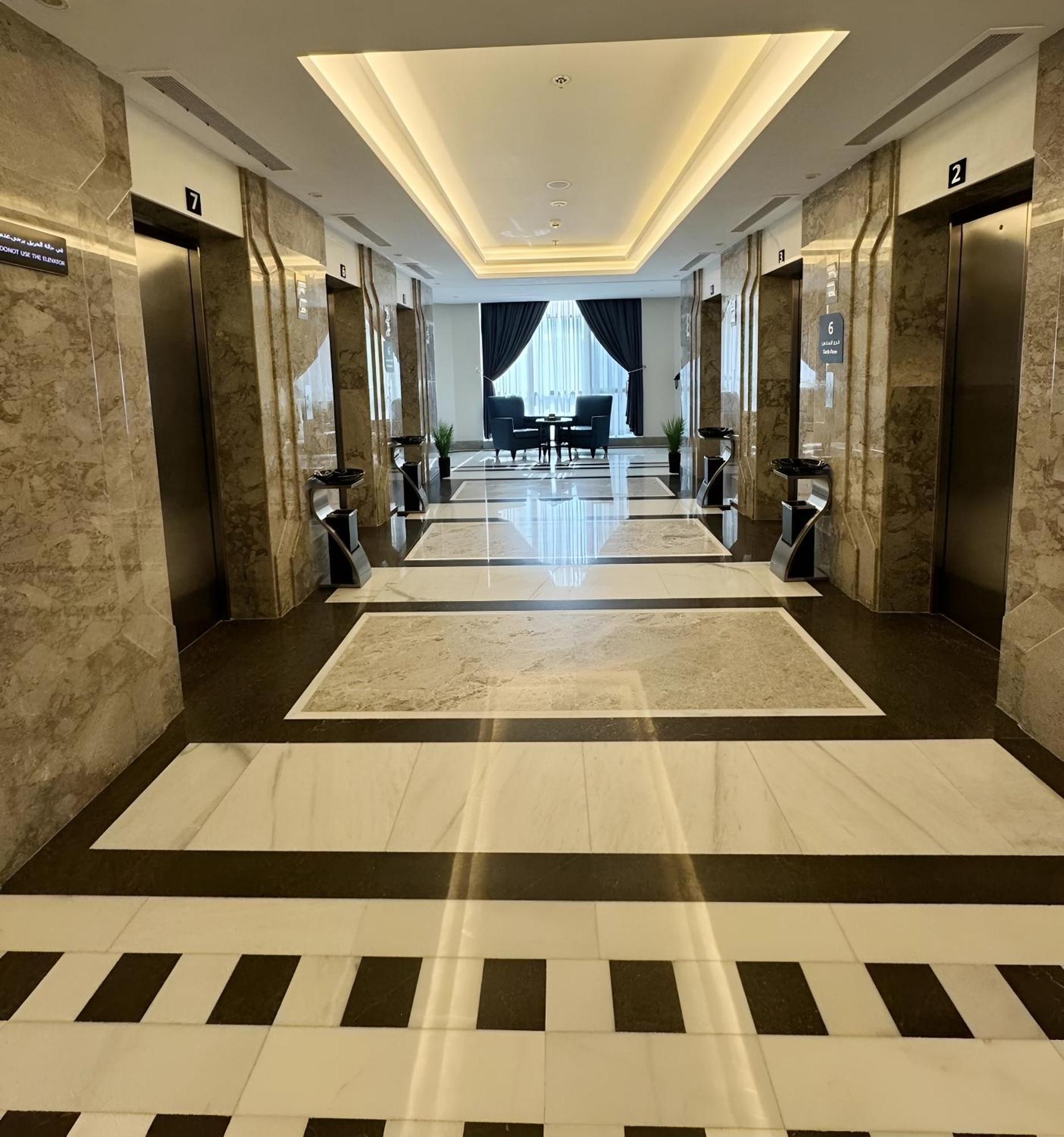 Zaha Taiba Hotel Medina Exterior photo